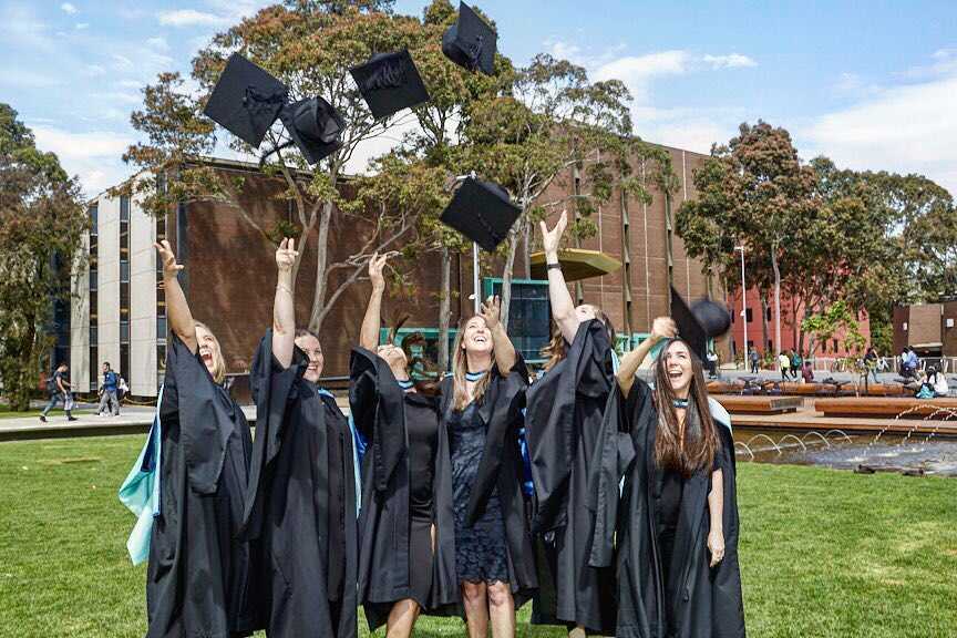 周杰伦MV里的英国