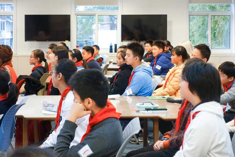 继承创新 砥砺前行 四川省欧美同学会（四川省留学人员联谊会）召开第二届理事会五次会议暨年会